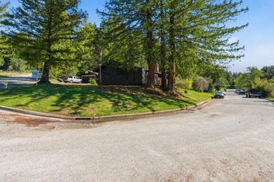 Turnkey 2-bed, 2-bath townhome in Boulder Creek! Thoughtfully - photo 45