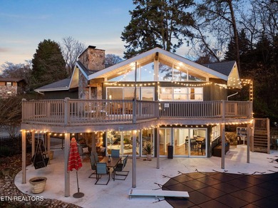 Prepare to fall in love with this stunning, one-of-a-kind custom - photo 46