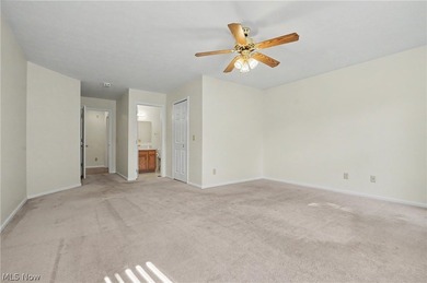 Enjoy easy one-floor living in the desirable Mariners Island - photo 10