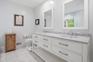 New to the market - Move-in condition - exceptional opportunity! - photo 10
