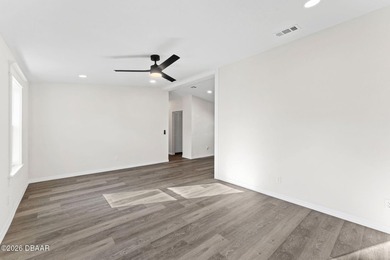 One or more photo(s) has been virtually staged. Why rent when - photo 7