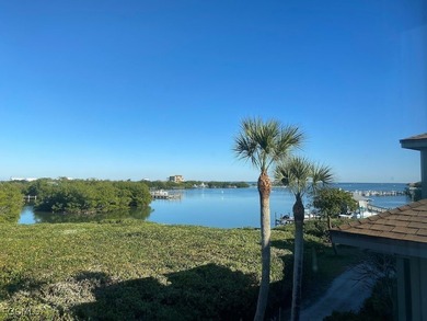 Steps from the water! You can hear the bay waters gently - photo 10