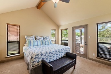 Timeless lakehouse-style home with a versatile guest house - photo 13