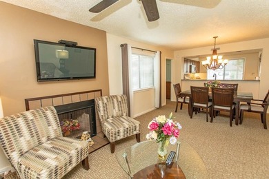 This stunning three-bedroom, two-bath, first floor villa, offers - photo 23