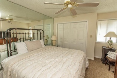 This stunning three-bedroom, two-bath, first floor villa, offers - photo 25