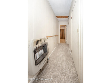 Opportunity knocks with this property sitting on a spacious - photo 26