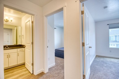 Seller is offering a $10,000 concession at closing! NO DOWN - photo 27