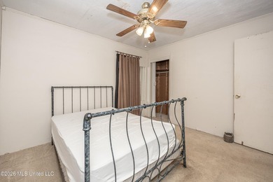 Opportunity knocks with this property sitting on a spacious - photo 32