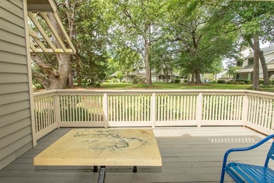 This stunning three-bedroom, two-bath, first floor villa, offers - photo 36