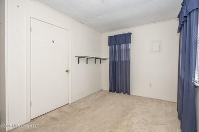 Opportunity knocks with this property sitting on a spacious - photo 36