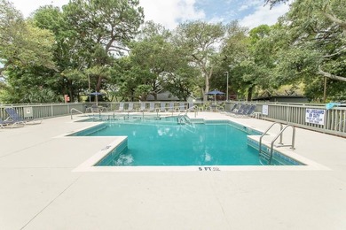 This stunning three-bedroom, two-bath, first floor villa, offers - photo 46