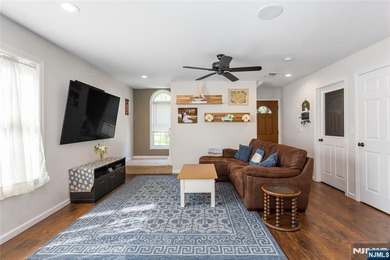 Space to breathe, land that will never change, and a home that's - photo 6