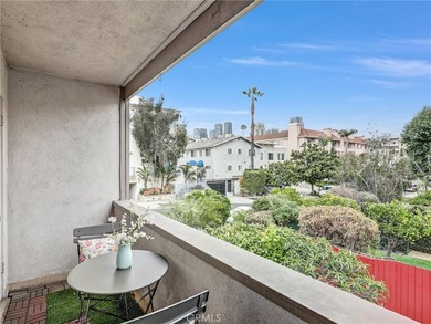Embedded in the desirable, tree-lined streets of Los Angeles' - photo 7