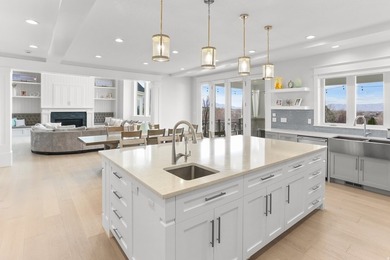 Nestled in a private, exclusive area of southeast Mapleton, this - photo 20