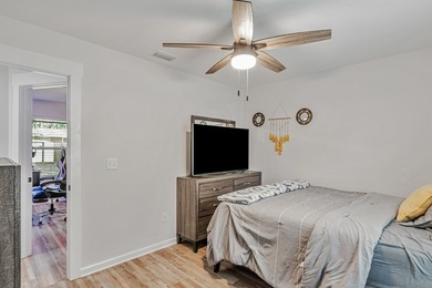 Completely Remodeled & Ready for Your Family in Valparaiso! - photo 29