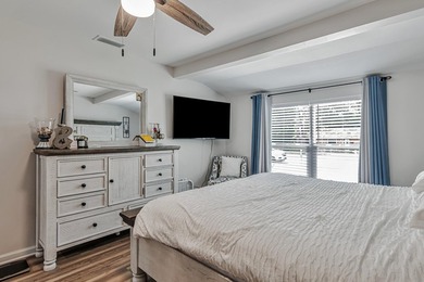 Completely Remodeled & Ready for Your Family in Valparaiso! - photo 33