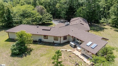 Nestled inside the desirable Timberlake neighborhood in Inman - photo 34