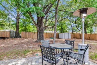 Completely Remodeled & Ready for Your Family in Valparaiso! - photo 40