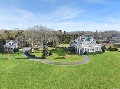 Elegance Meets Modern Comfort in This Waterfront Compound Estate - photo 4