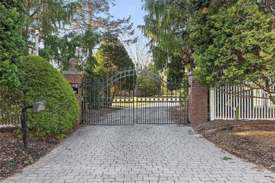 Elegance Meets Modern Comfort in This Waterfront Compound Estate - photo 6