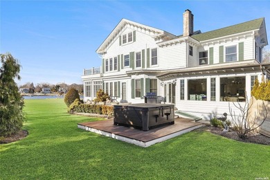 Elegance Meets Modern Comfort in This Waterfront Compound Estate - photo 7