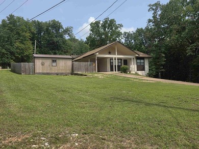 This is a Super-cute home with 2-bedrooms and 1 and a half - photo 5