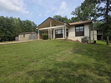 This is a Super-cute home with 2-bedrooms and 1 and a half - photo 6