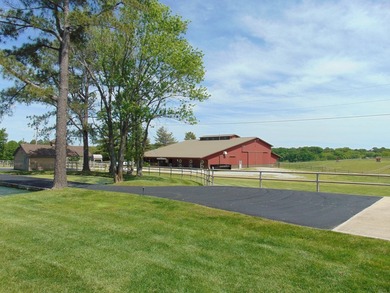 man made lake east of stables, indoor riding arena, large horse - photo 13