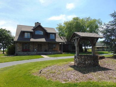 man made lake east of stables, indoor riding arena, large horse - photo 17