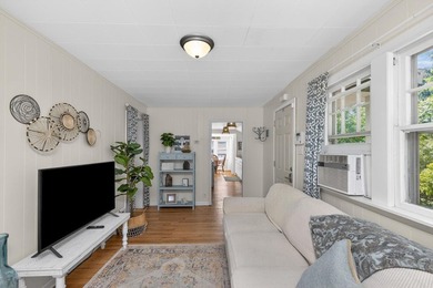 2 bed, 1.5 bath year round cottage on 240 acre, Spring Fed Long - photo 8
