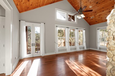Back on Market due to no fault of sellers or property. Previous - photo 19