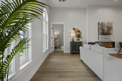 Located in Portland's desirable Eastern Waterfront, this