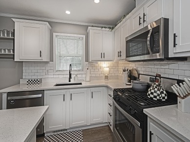 Beautifully Updated/Move-In Ready! This 2018 stunning 3 bed, 2