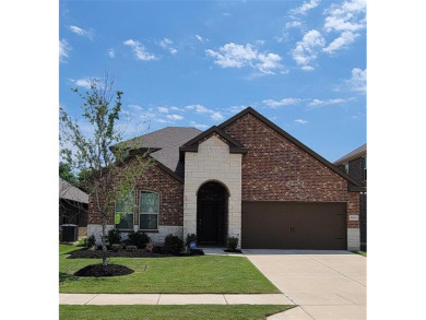 Lake Lewisville Home Sale Pending in Oak Point Texas