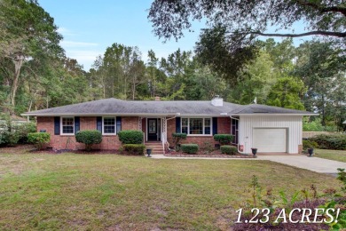 Lake Home For Sale in Moncks Corner, South Carolina