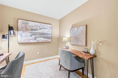 Welcome to this sophisticated and elegant Philadelphia - photo 3