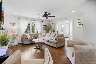 Welcome to this beautiful Colonial located in the heart of - photo 13