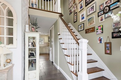 Welcome to this beautiful Colonial located in the heart of - photo 23