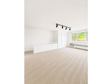 Welcome to this charming, sun-filled second-floor 1-bedroom - photo 3