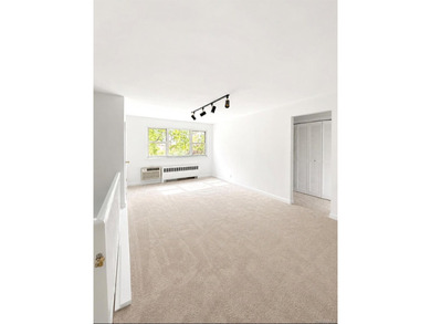 Welcome to this charming, sun-filled second-floor 1-bedroom - photo 5