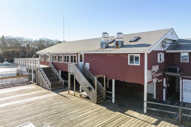 After 30+ years Shaw's Wharf and Lobster is For Sale. This - photo 5