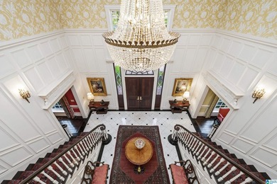 8.5 acre estate w/impeccable Georgian architecture set within a - photo 13