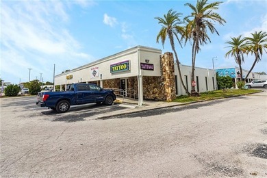 100% Leased NNN Retail Center - Fort Myers, FL $5,500,000 | ~9 - photo 18