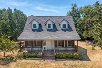 Lake Texoma Home For Sale in Pottsboro Texas
