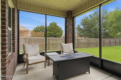 Welcome to this beautifully maintained 4-bedroom, 2-bath home in - photo 22