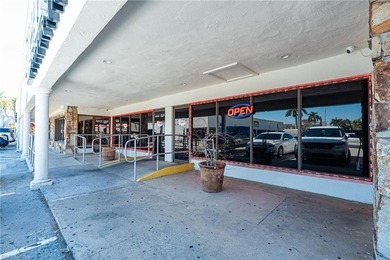 100% Leased NNN Retail Center - Fort Myers, FL $5,500,000 | ~9 - photo 24