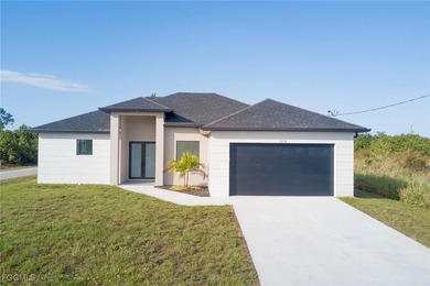 Lehigh Acres Area Home For Sale in Lehigh Acres Florida