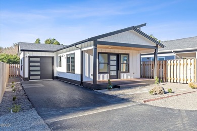 Devils Lake Home For Sale in Lincoln City Oregon