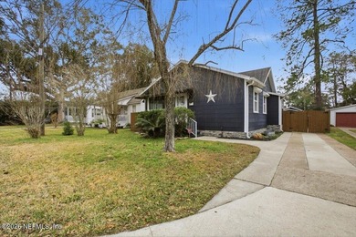 Charming Murray Hill home in a highly desirable, family-friendly - photo 1