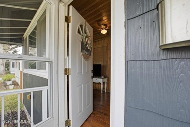 Charming Murray Hill home in a highly desirable, family-friendly - photo 3